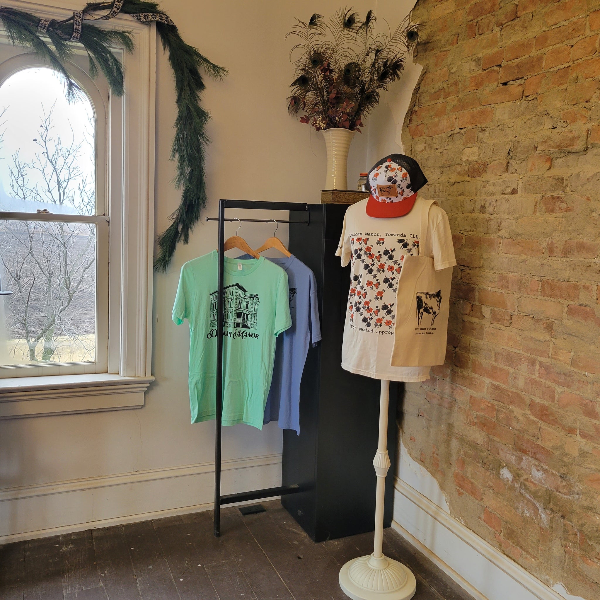 Duncan Manor House & Gardens Duncan Manor House & Gardens